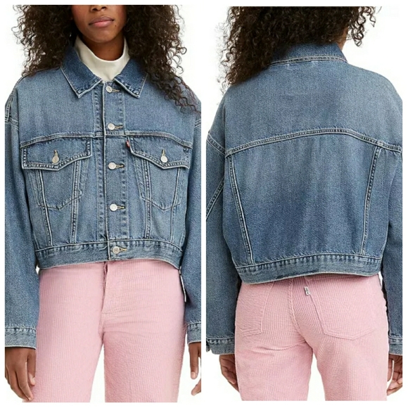 ๐Levi's Oversized Medium Wash Denim Cropped Trucker Jacket - Picture 12 of 12